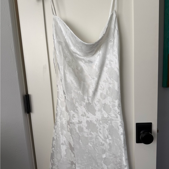 Lulus Dresses & Skirts - Lulu's White Satin Floral Mini Dress